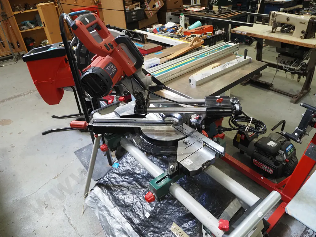 Toolshed compound sliding mitre saw on Bosch stand Image 1++