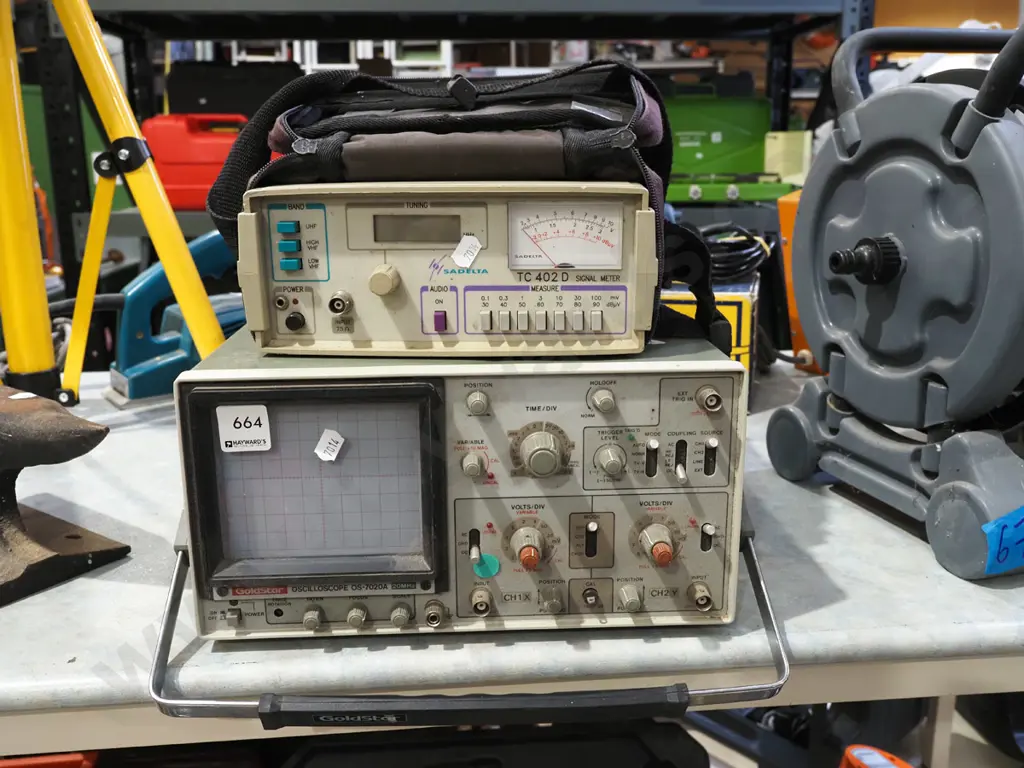 Gold Star oscilloscope, SADelta signal meter Image 1++