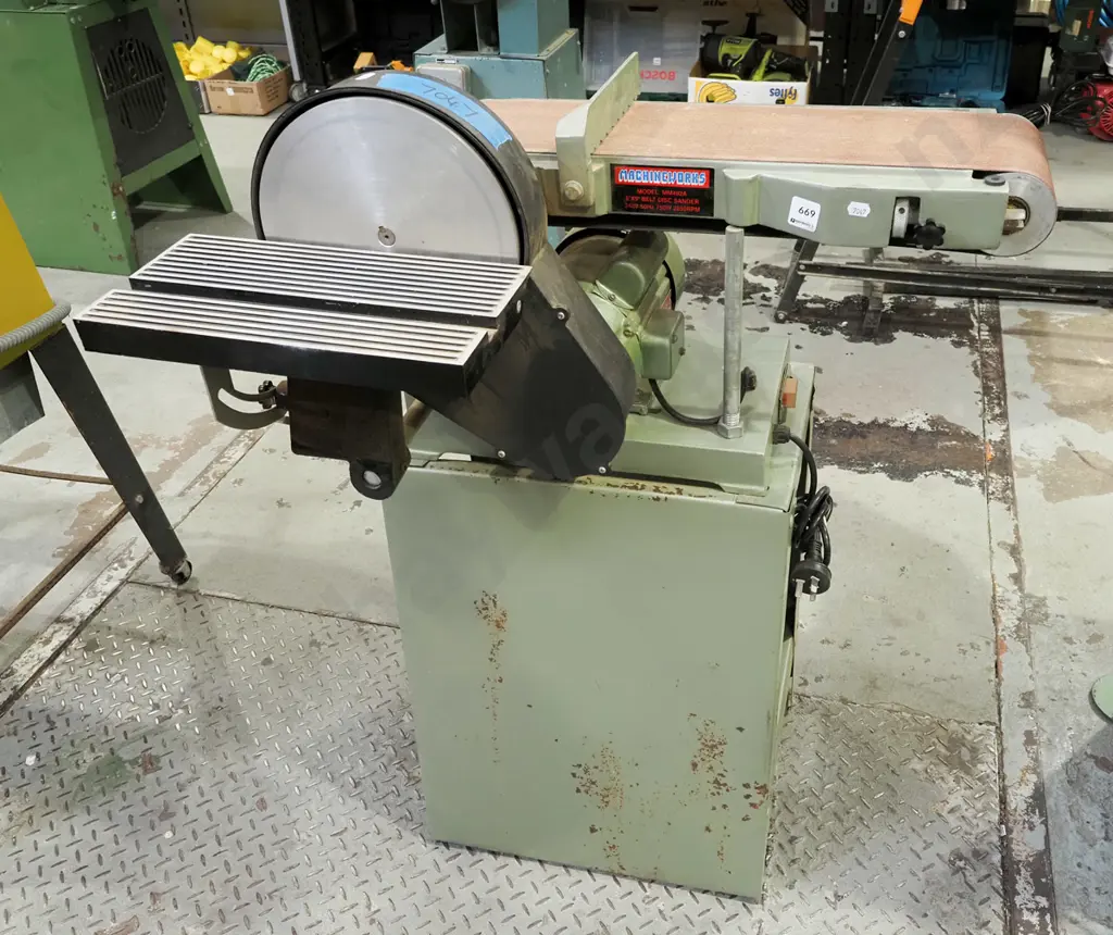 Machineworks MM492A belt sander and disc sander Image 1++