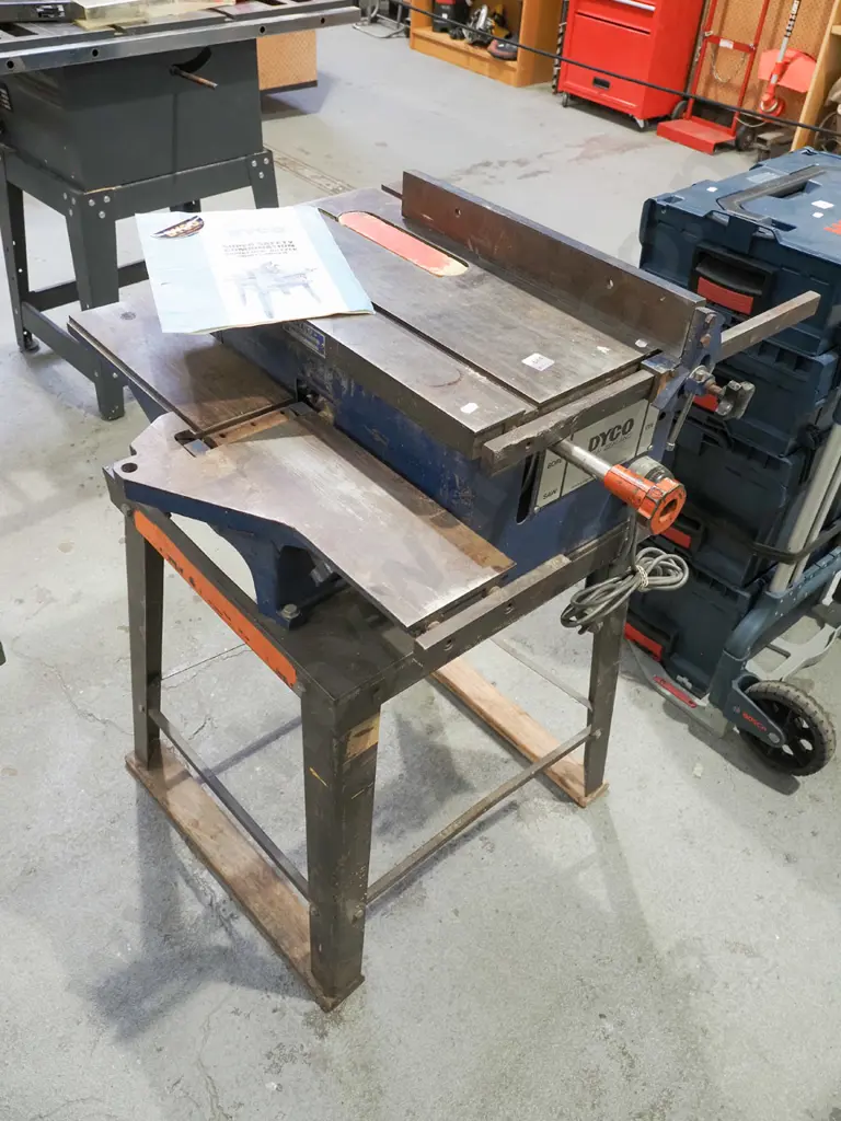 Dyco combination saw bench, buzzer, dowel borer Image 1++
