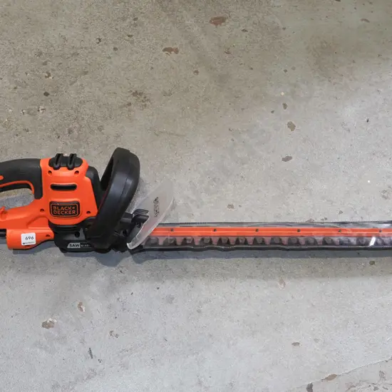 Black and Decker Saw Blade corded hedge trimmers