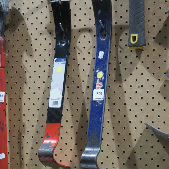 2x small wrecking bars - yellow dots