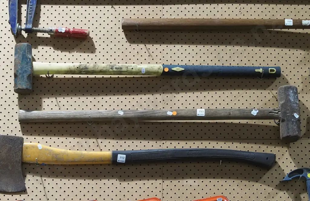 wooden handled and plastic handled sledge hammers - orange dots Image 1++