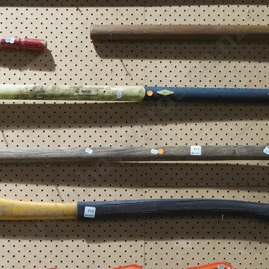 wooden handled and plastic handled sledge hammers - orange dots