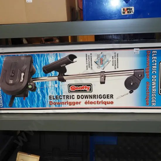 boxed Scotty electric down rigger