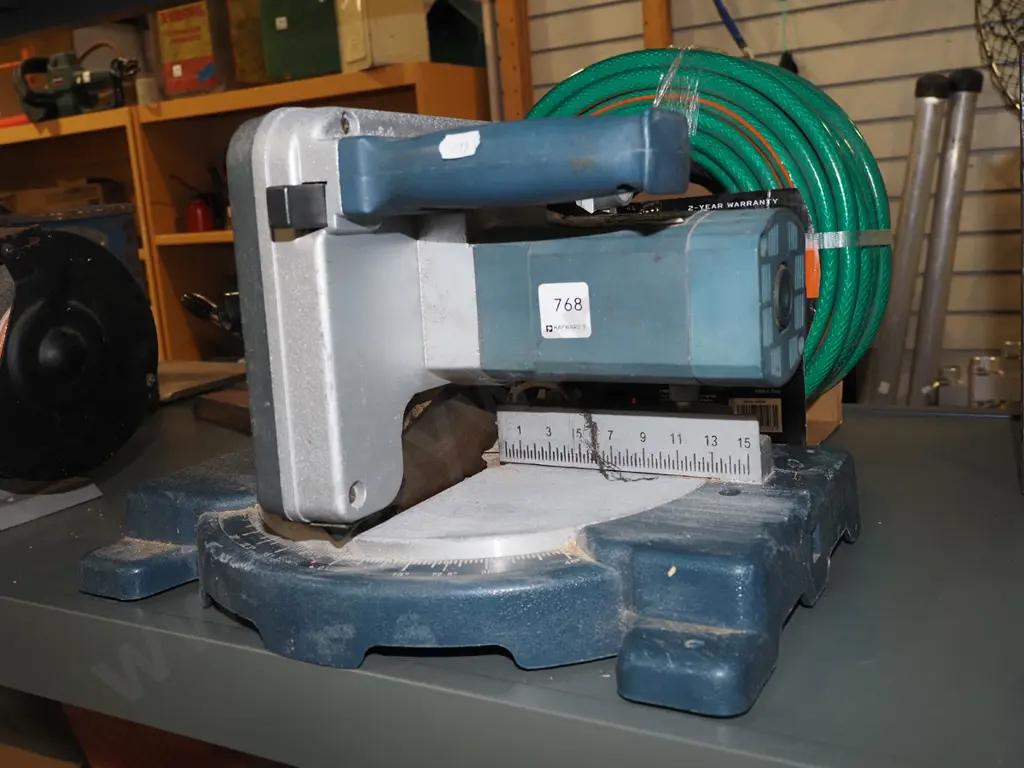 XUI compound mitre saw Image 1++
