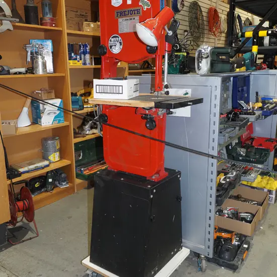 Frejoth 356mm band saw on stand with casters - includes clamp mounted work lamp