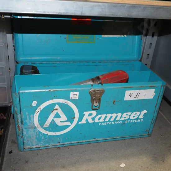 2x Ramset guns in metal case