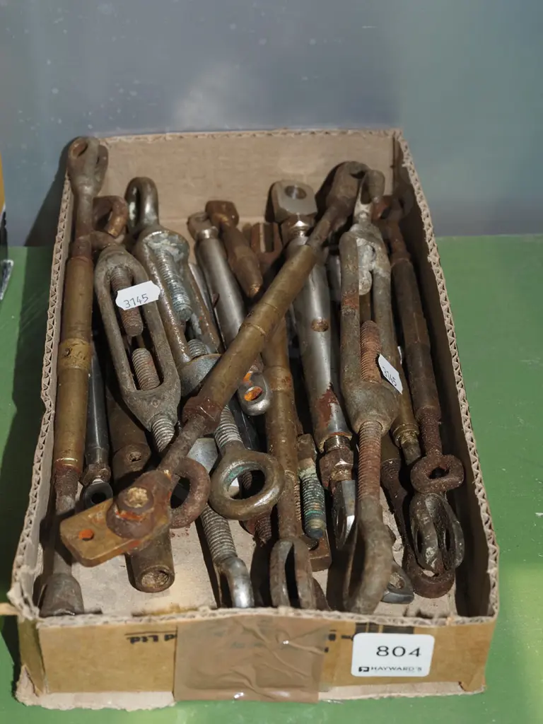 box; vintage turn buckles Image 1++