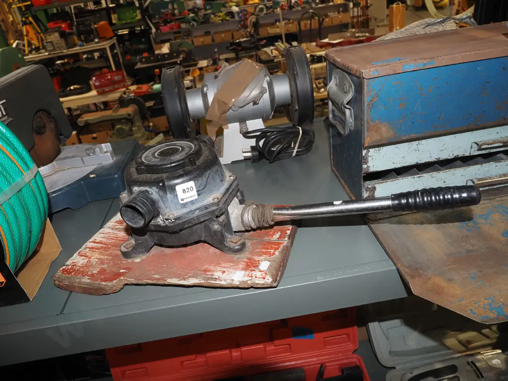 hand operated bilge pump Image 1++