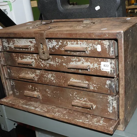 vintage tool chest W470