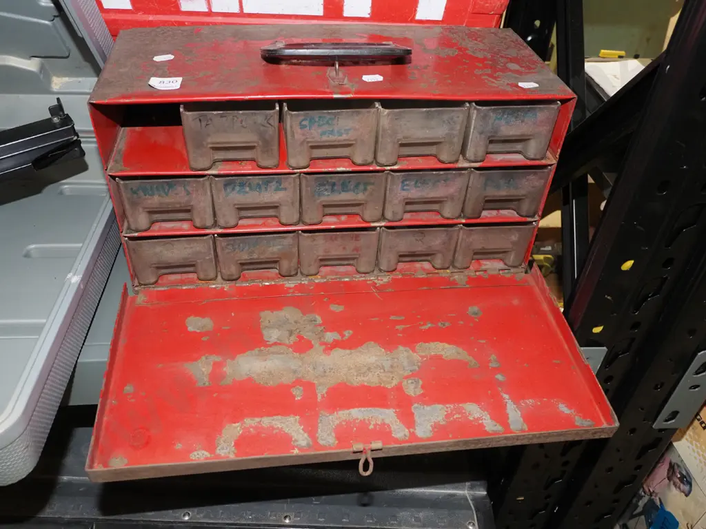 metal and plastic workshop organiser  Image 1++
