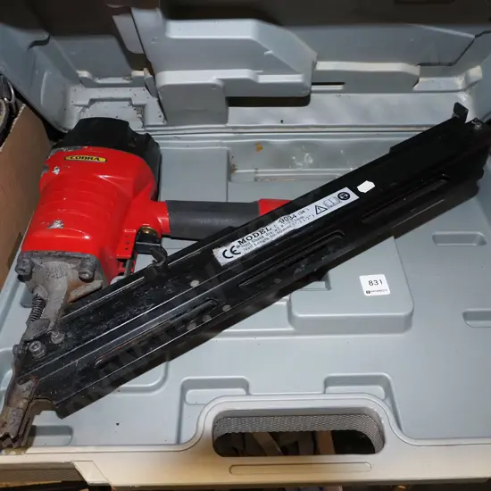 Cobra air nail gun