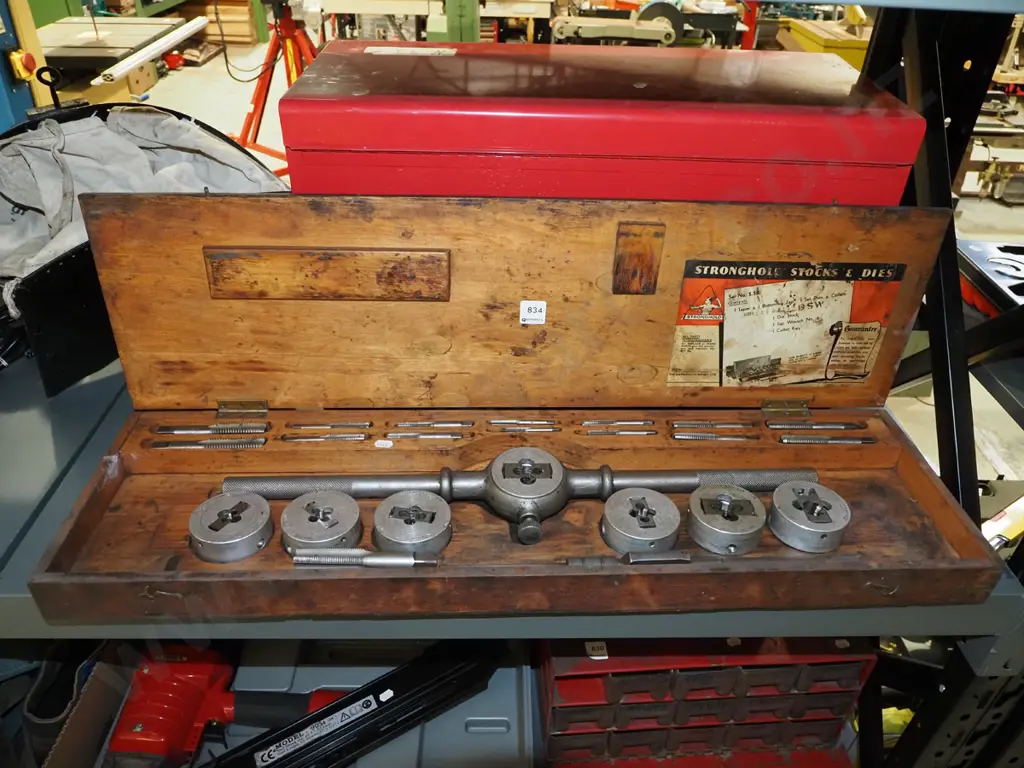 vintage wood cased tap and die sets Image 1++