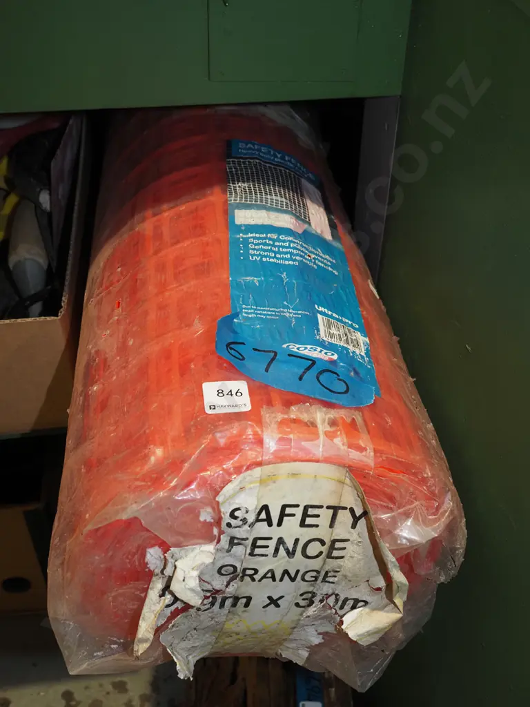 roll of orange plastic safety netting Image 1++