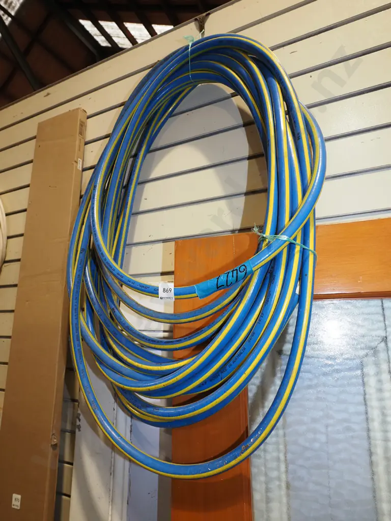air hose Image 1++