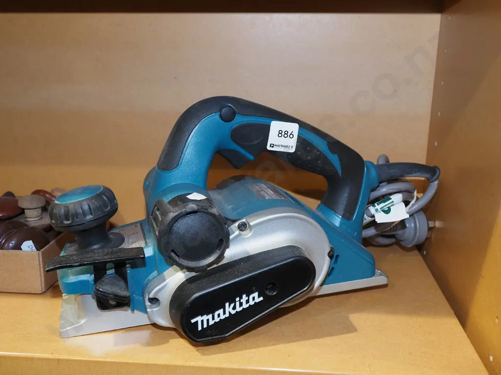 Makita electric planer Image 1++