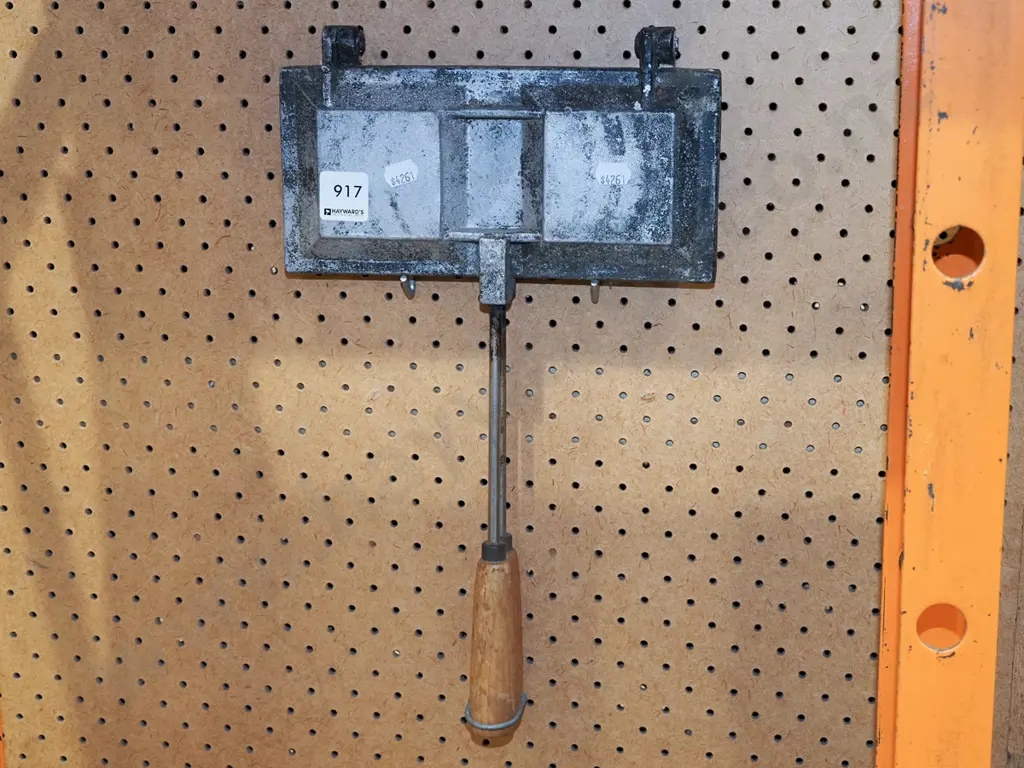 camp fire toastie pie maker Image 1++