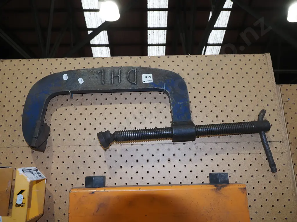 G clamp W400 Image 1++