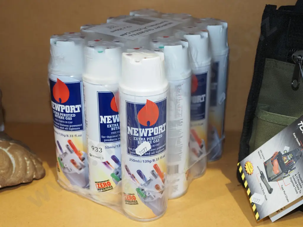 12x butane gas canisters Image 1++
