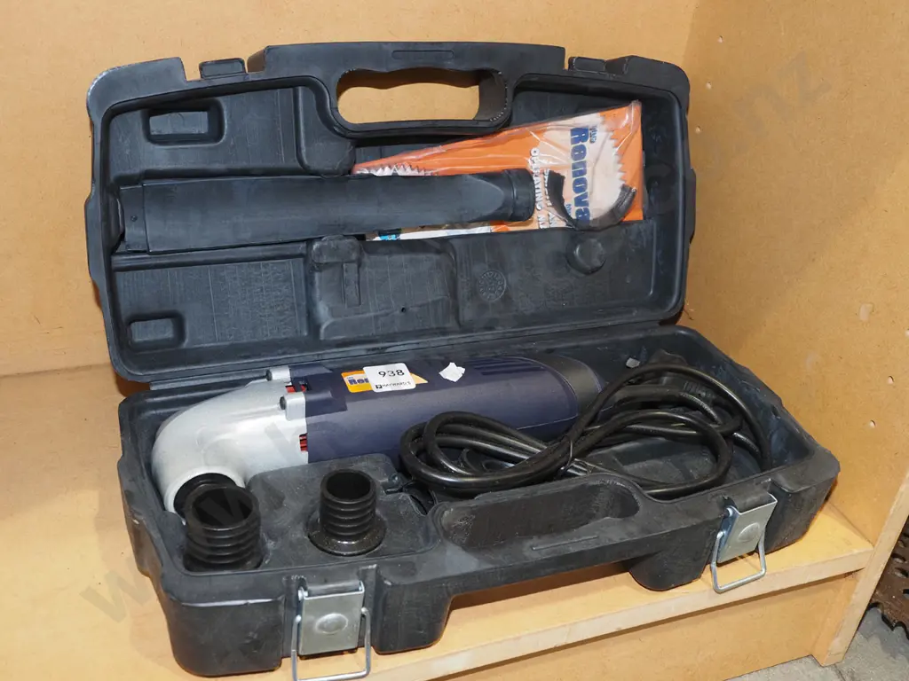 cased Renovator  multi tool Image 1++