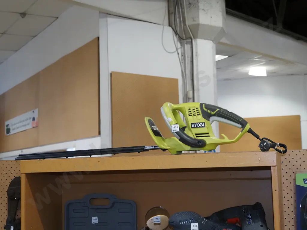 Ryobi corded hedge trimmers Image 1++