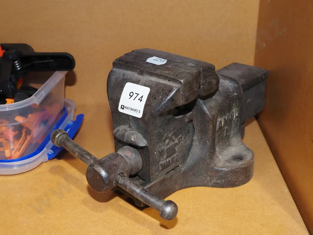 75mm hobby vice Image 1++