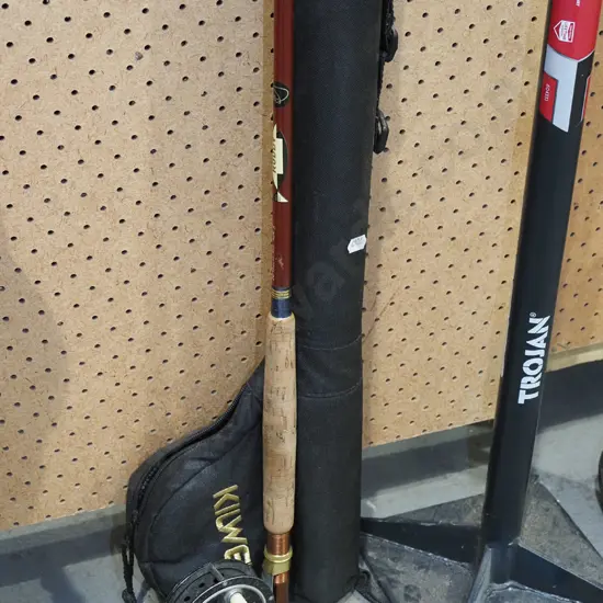 Roddy fly fishing rod, reel and hard carry case