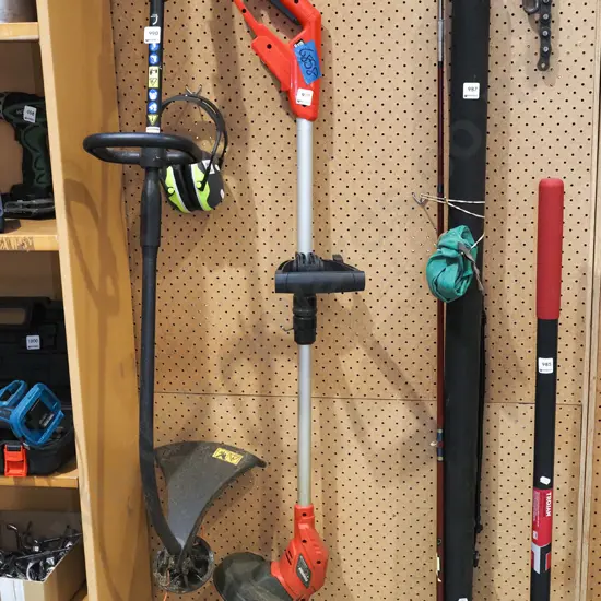 Ozito battery powered line trimmer