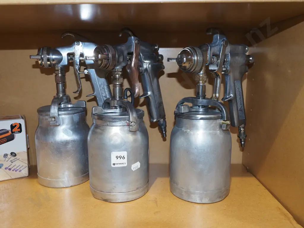3x paint sprayers Image 1++