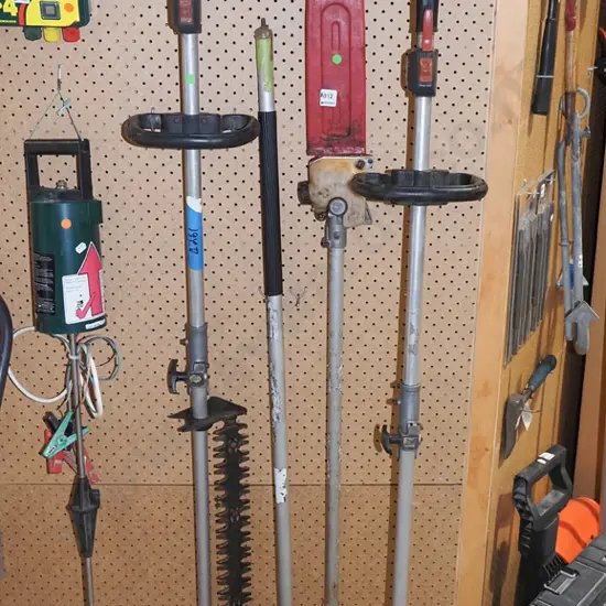2x Shindaiwa 2 stroke multi tools; line trimmer, chainsaw, hedge cutting attachments, extending pole