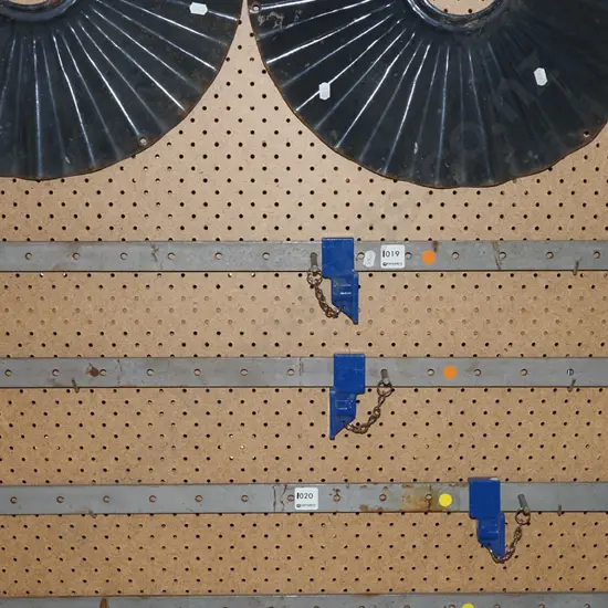 2x sash clamps - orange dots L1070
