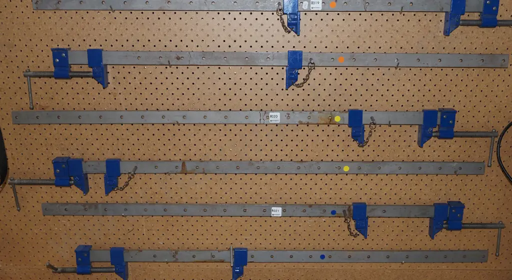 2x sash clamps - yellow dots L1070 Image 1++