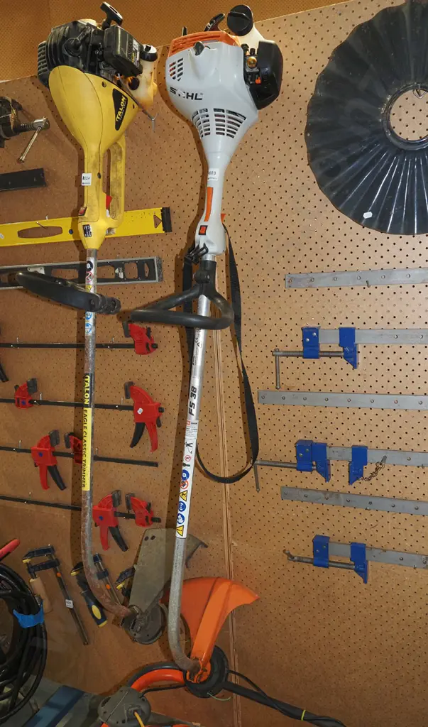 Stihl line trimmer Image 1++