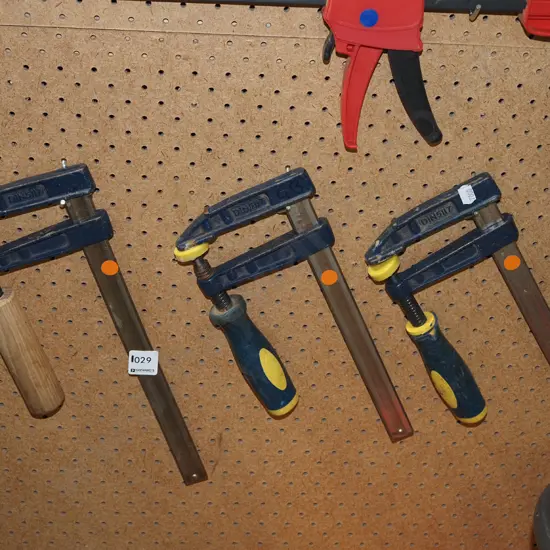 3x F clamps - orange dots
