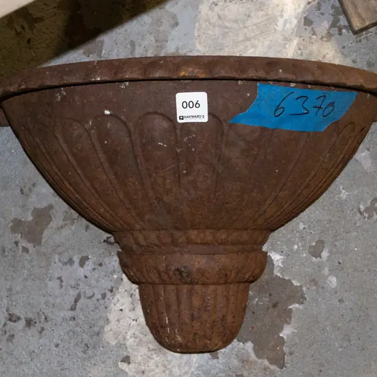 cast iron wall mounted font/vase W400