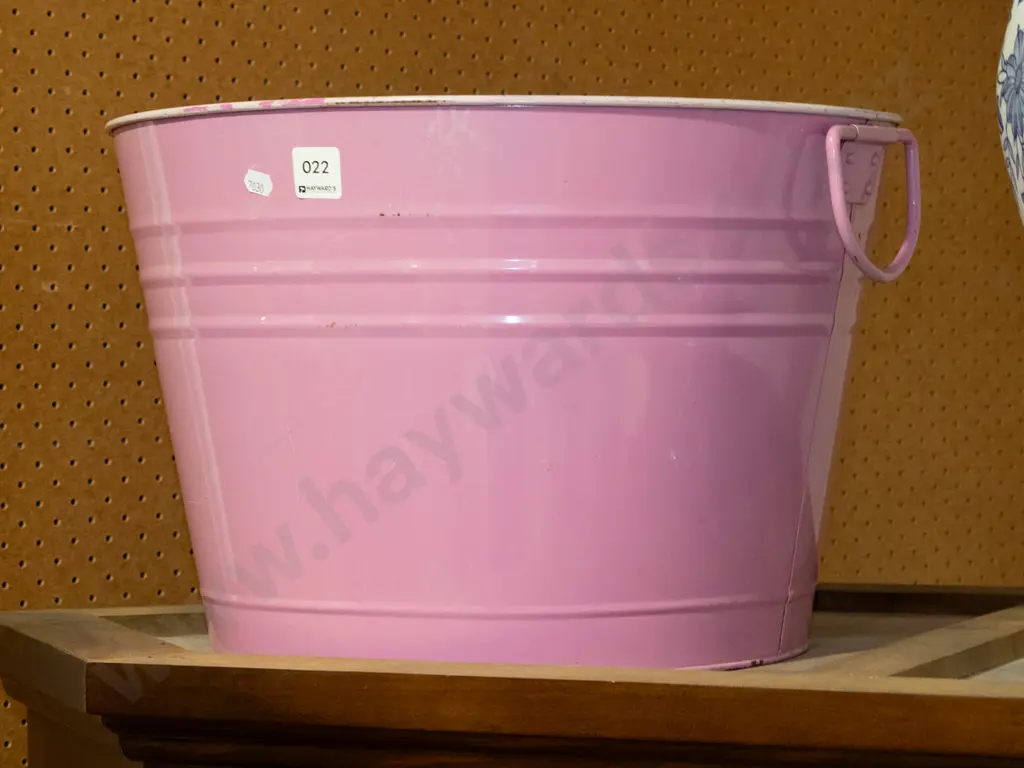pink metal ice bucket H285 Image 1++