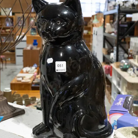 black ceramic cat H370