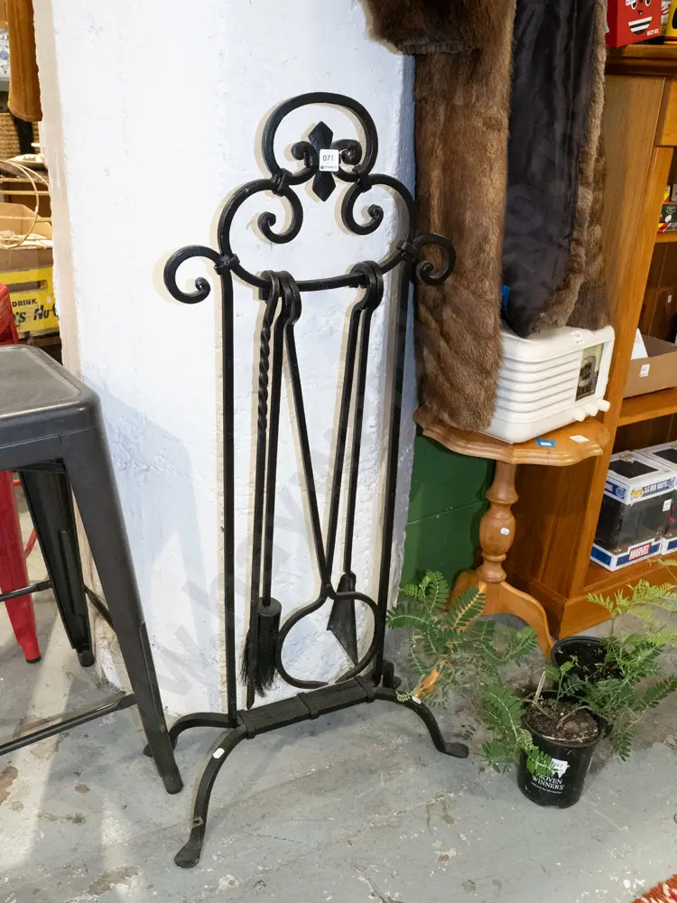 wrought metal fireside set H1030 Image 1++