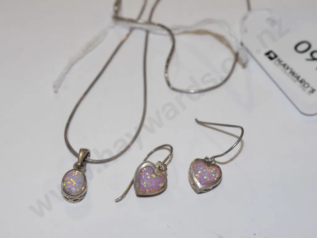 sterling silver faux peal pendant necklace&  earring set 3gm Image 1++
