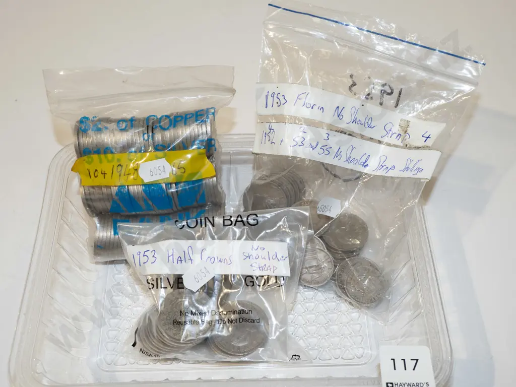 tray; coins Image 1++