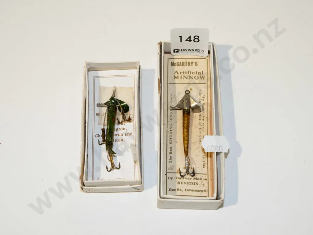 2x vintage fishing lures Image 1++