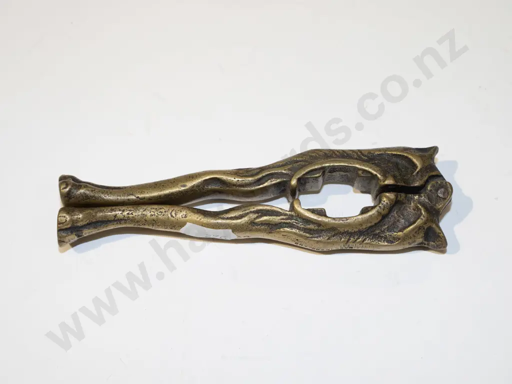 cast brass nutcracker Image 1++