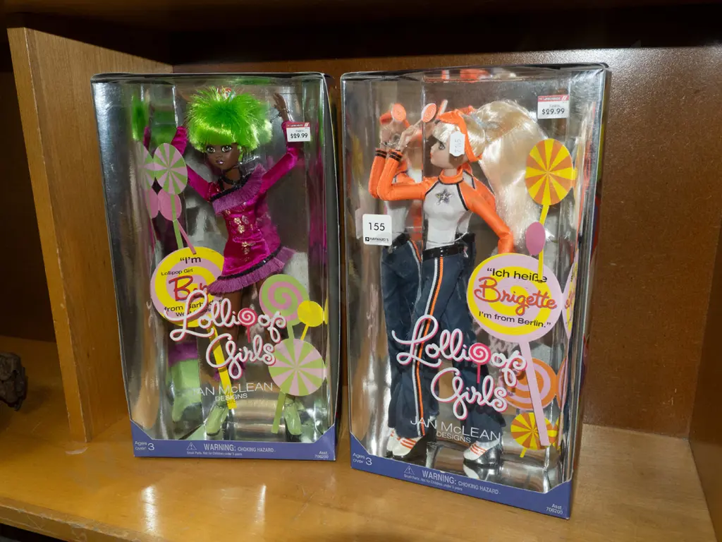2x boxed Jan Mclean Lollipop dolls Image 1++