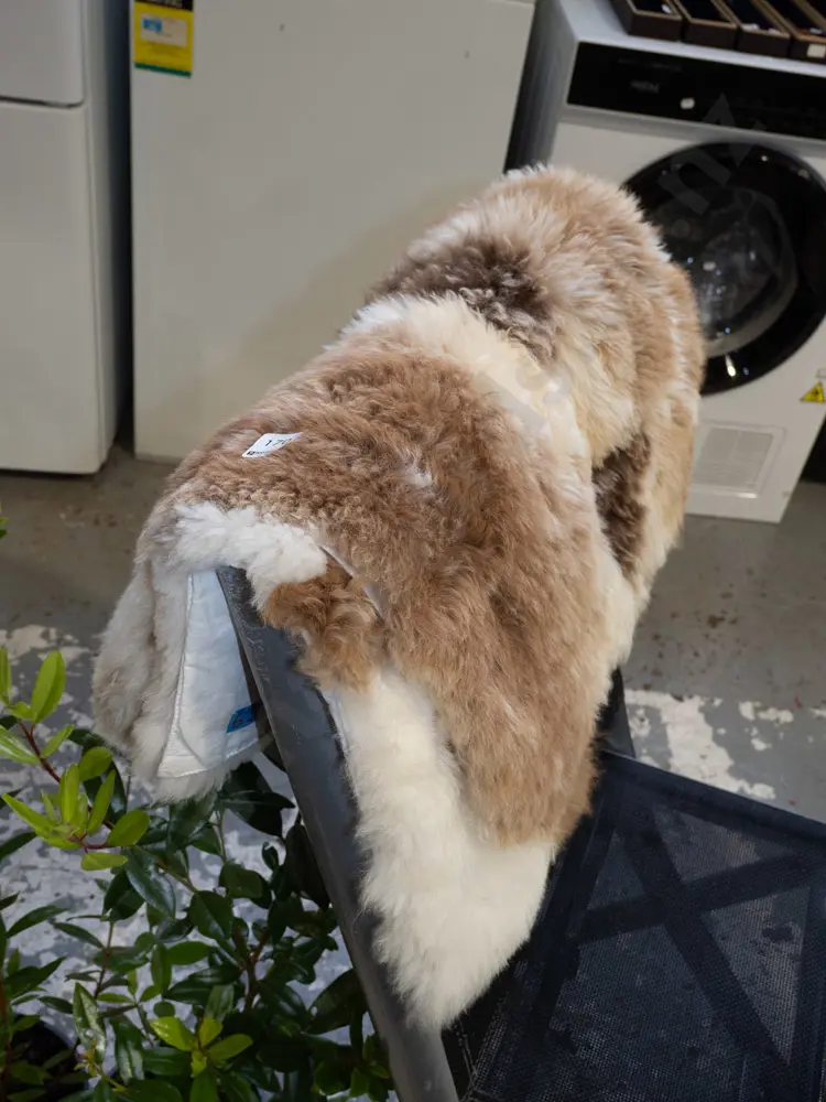 2x alpaca fur cushion covers  Image 1++
