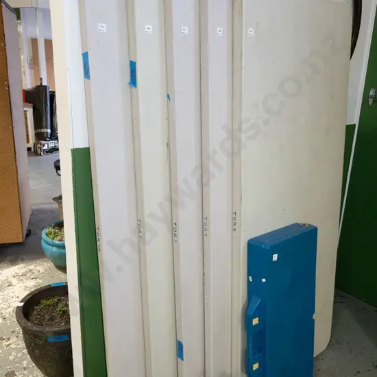 plastic trestle table