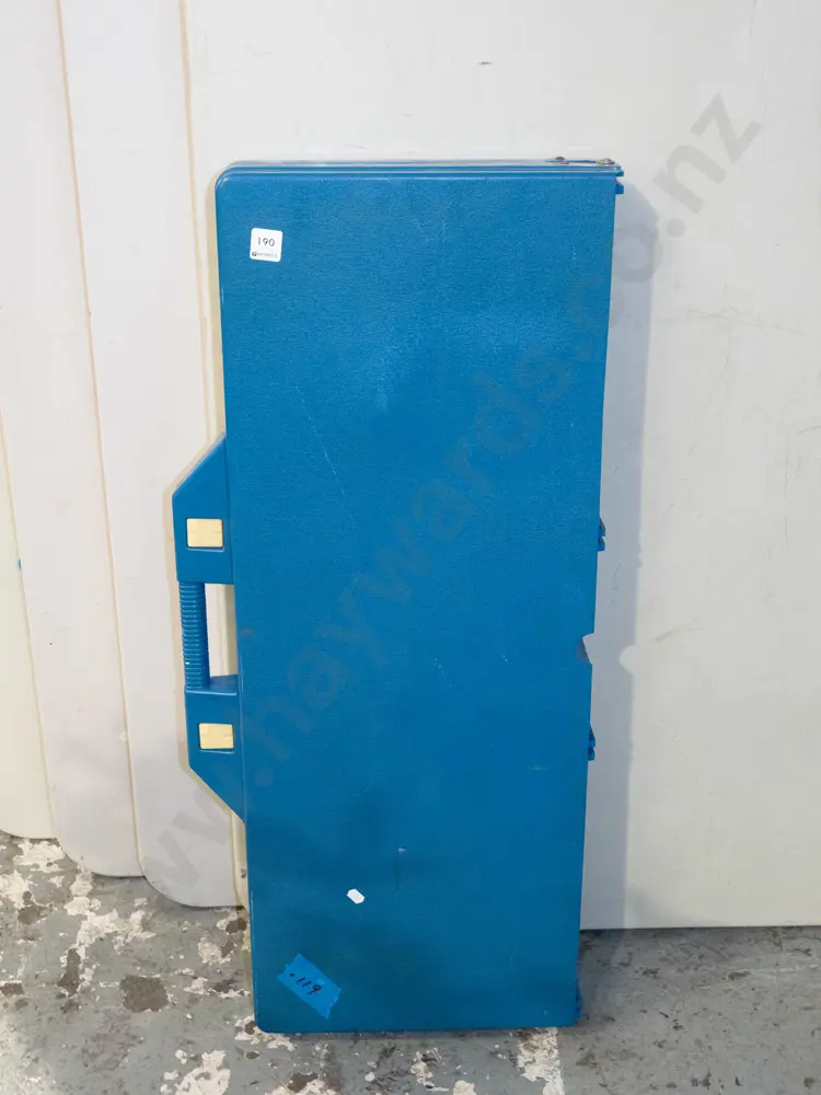 blue plastic foldaway camping table and chairs Image 1++