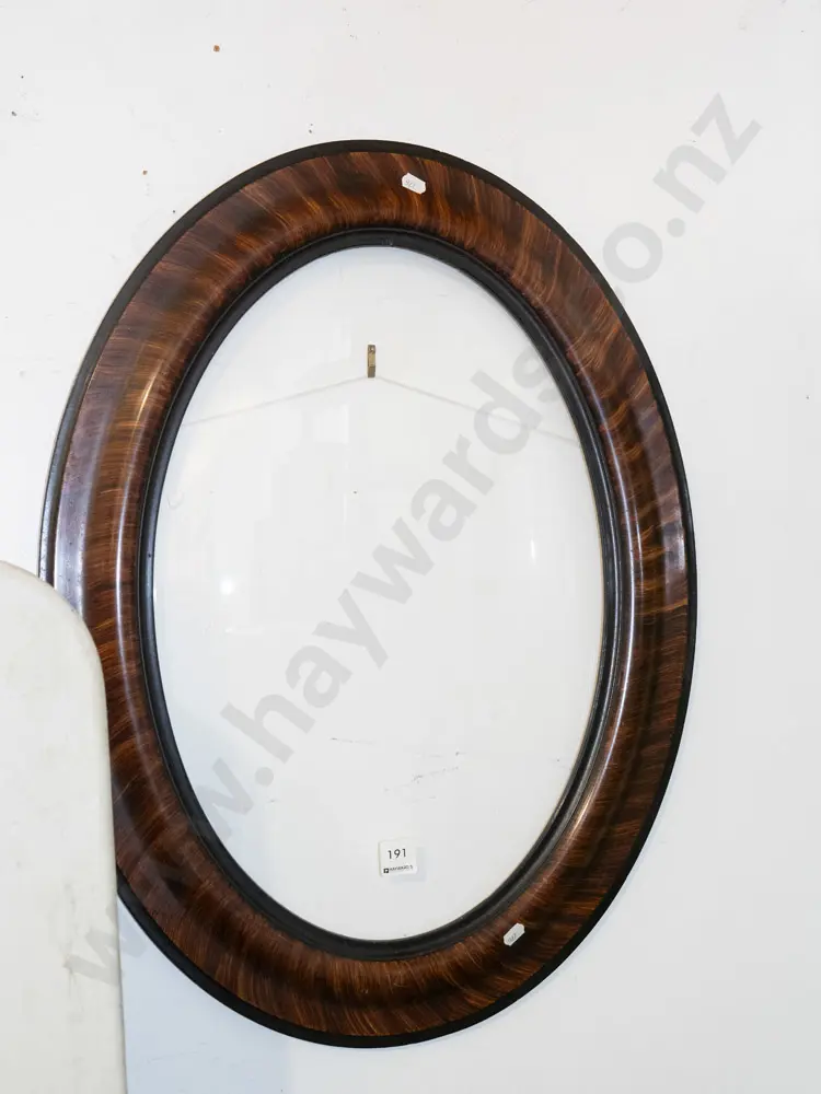 oval convex glass picture frame H620 Image 1++