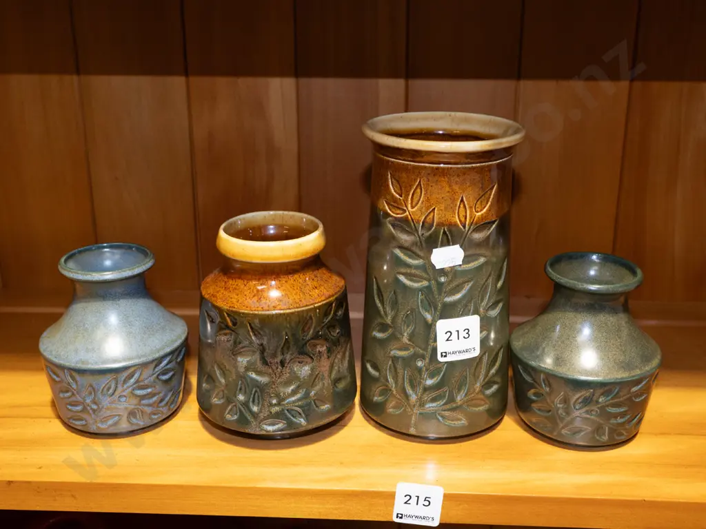 4x Crown Lynn spray leaf vases Tallest H280 Image 1++