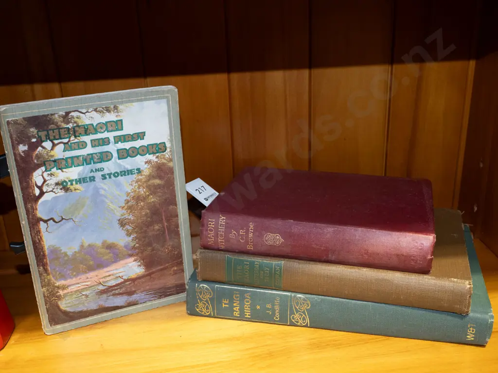 vintage NZ books Image 1++